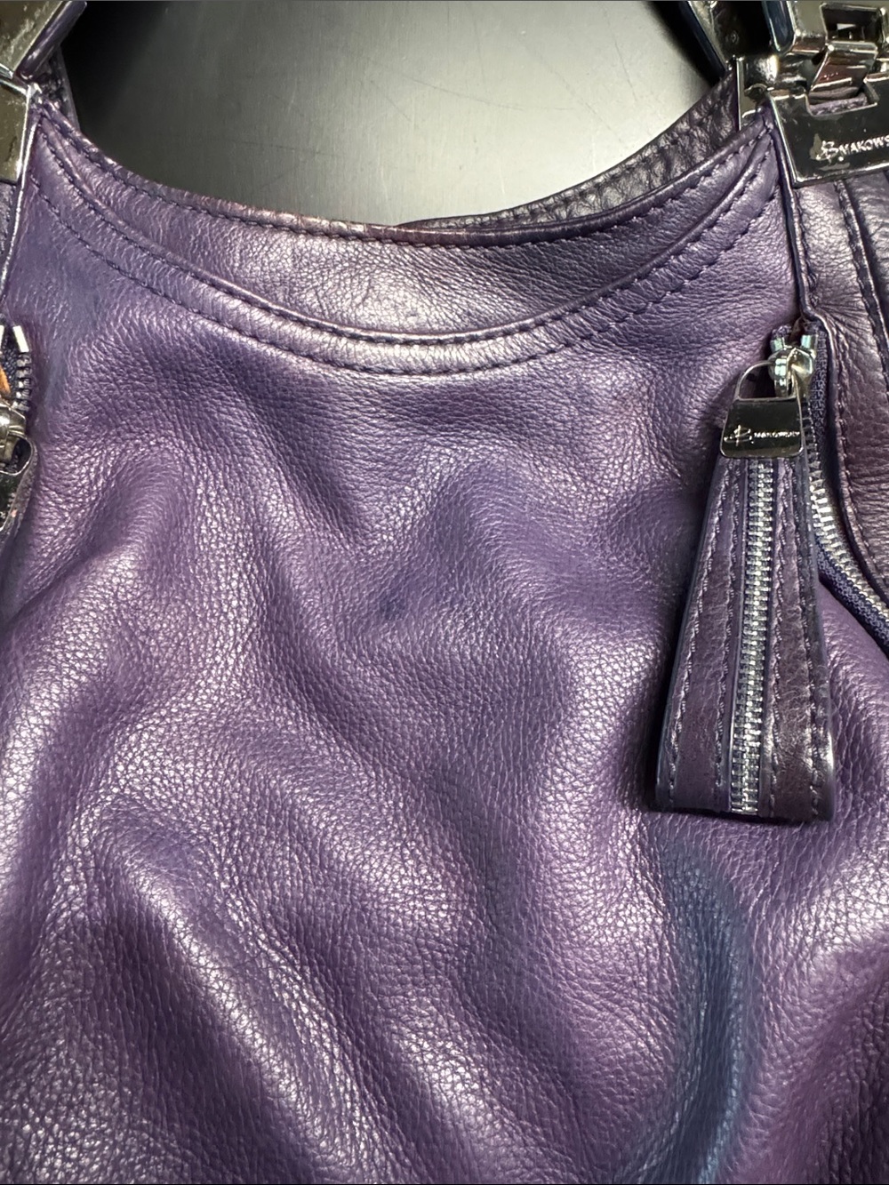 B. Makowsky Purple Leather Hobo Hag - Picture 3 of 7